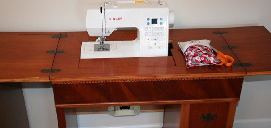 Are-Drops-In-Sewing-Table-DIY